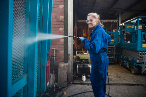 Why Choose Our Certified Pressure Washing Experts for Your Project Needs in Lyncourt, NY?